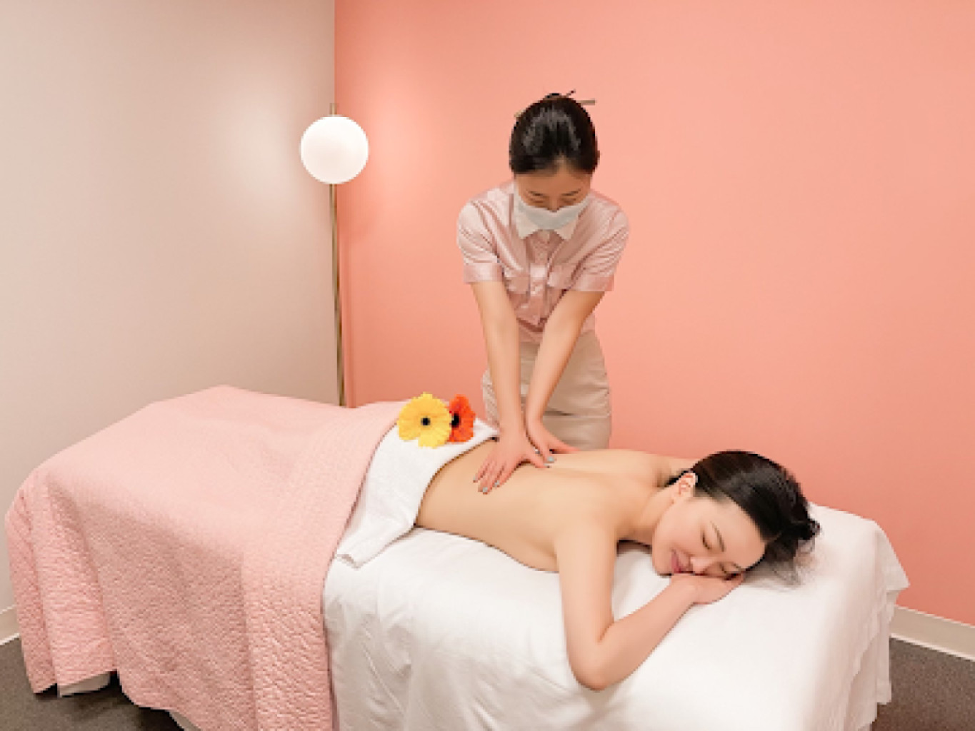Chinese Tui-Na Massage photo 1