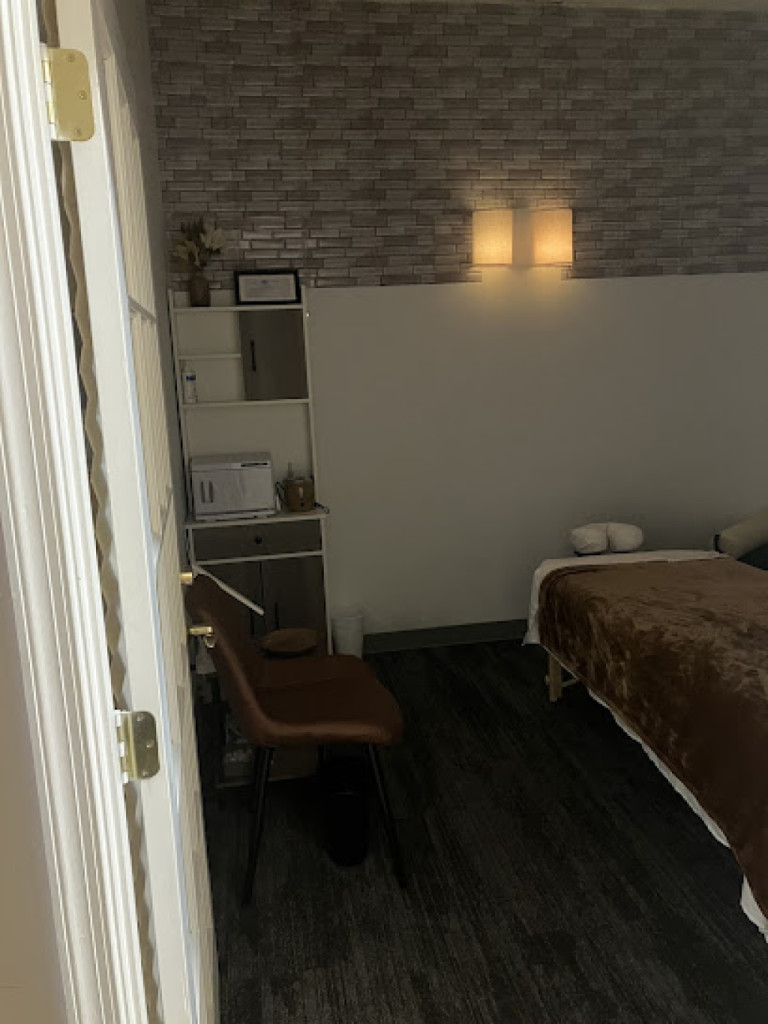 Serene Valley Massage LLC photo 1