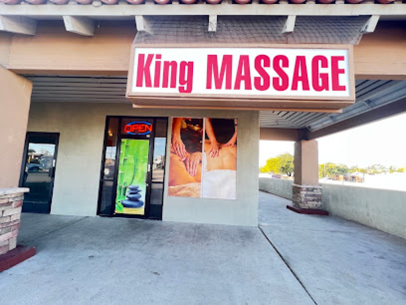 King Massage photo 1