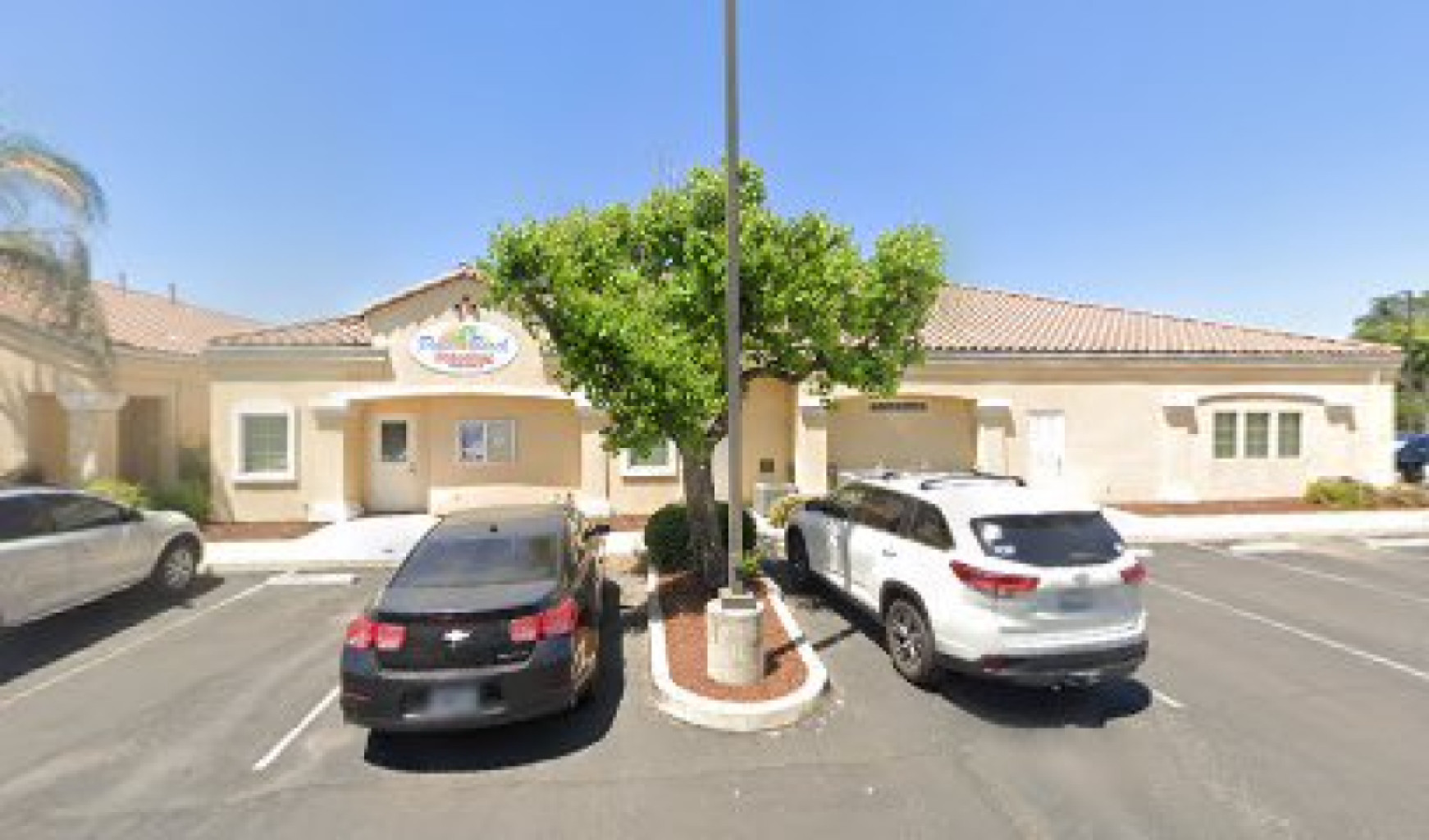 Tulare ST Massage photo 1