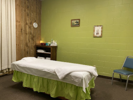 Green Spa listing photo