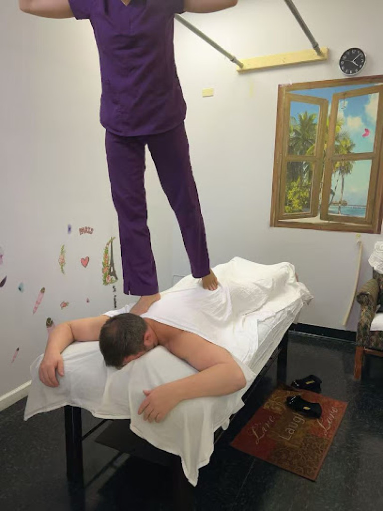Absolute Best Massage photo 1