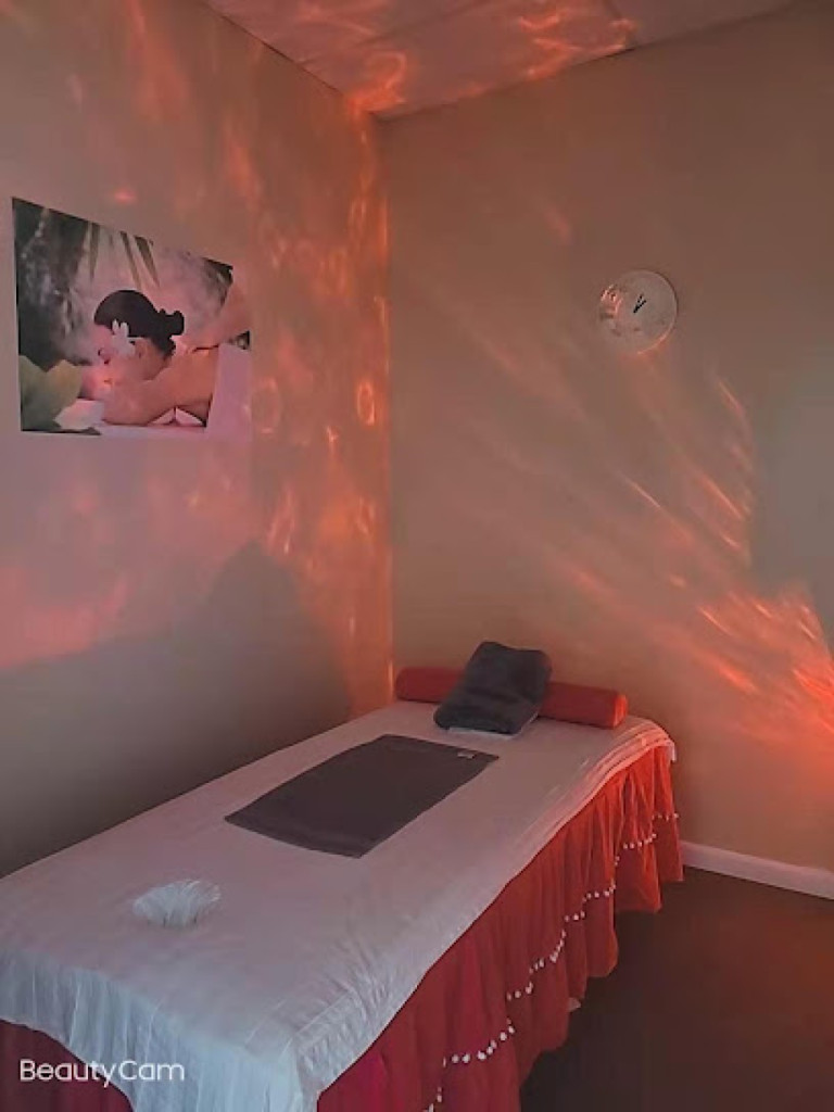 Commerce Massage photo 1