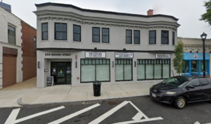 Silver Spa listing photo
