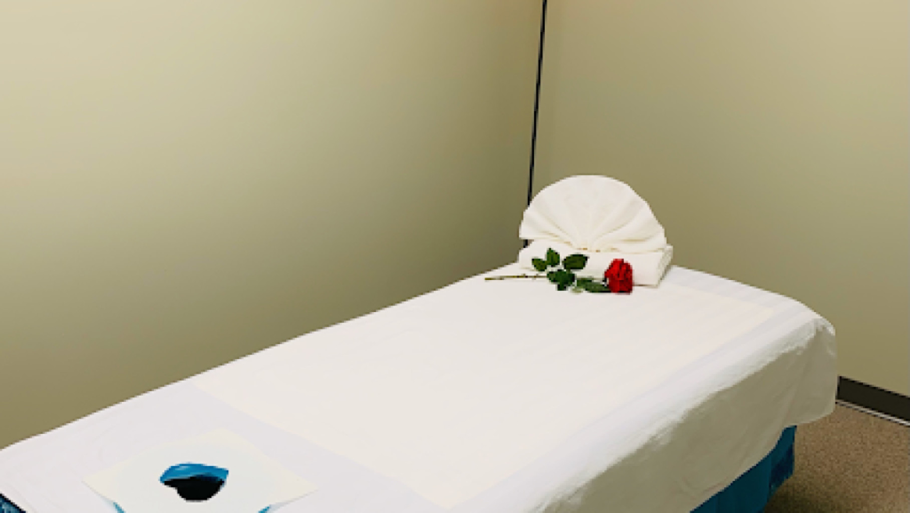 Bamboo Massage photo 1