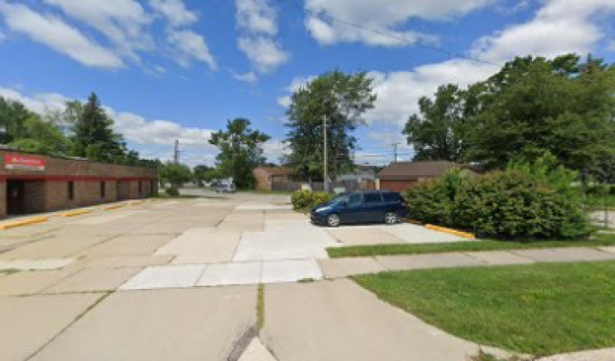 Pine Tree Spa listing photo
