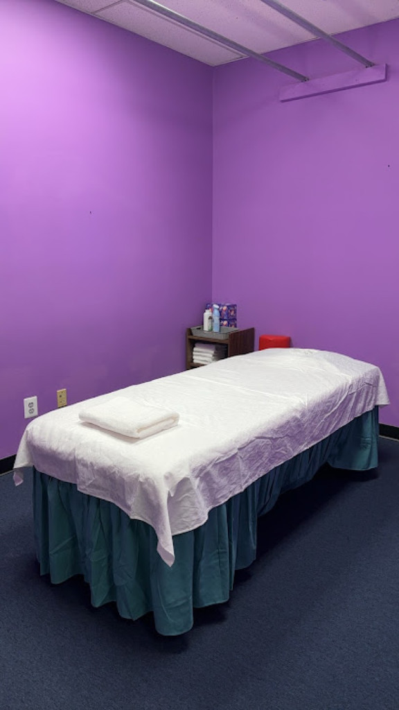 Asian Massage photo 1