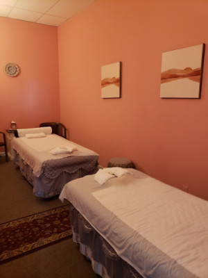 Oriental Lake Spa listing photo