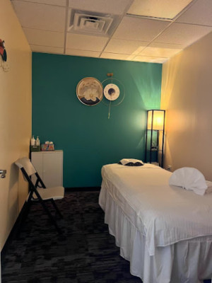Star Spa in Fenton listing photo