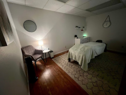 Relax & Restore Massage listing photo