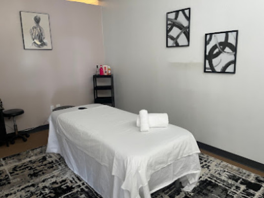 LU LU Massage & Spa listing photo