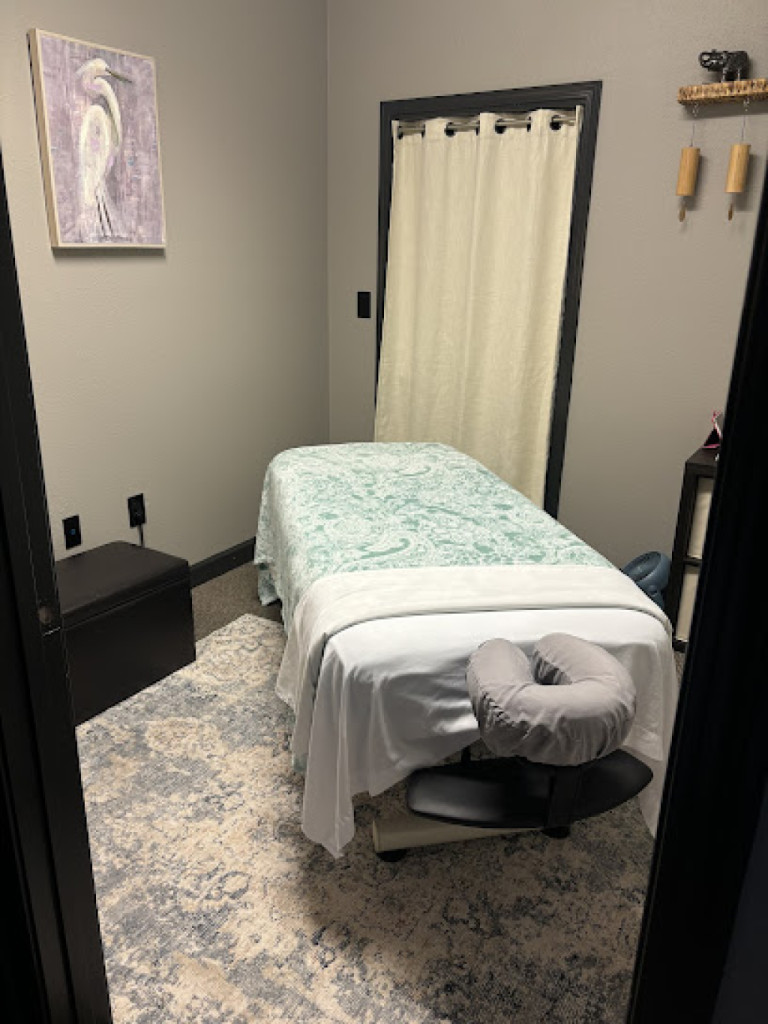 Ebb & Flow Massage photo 1