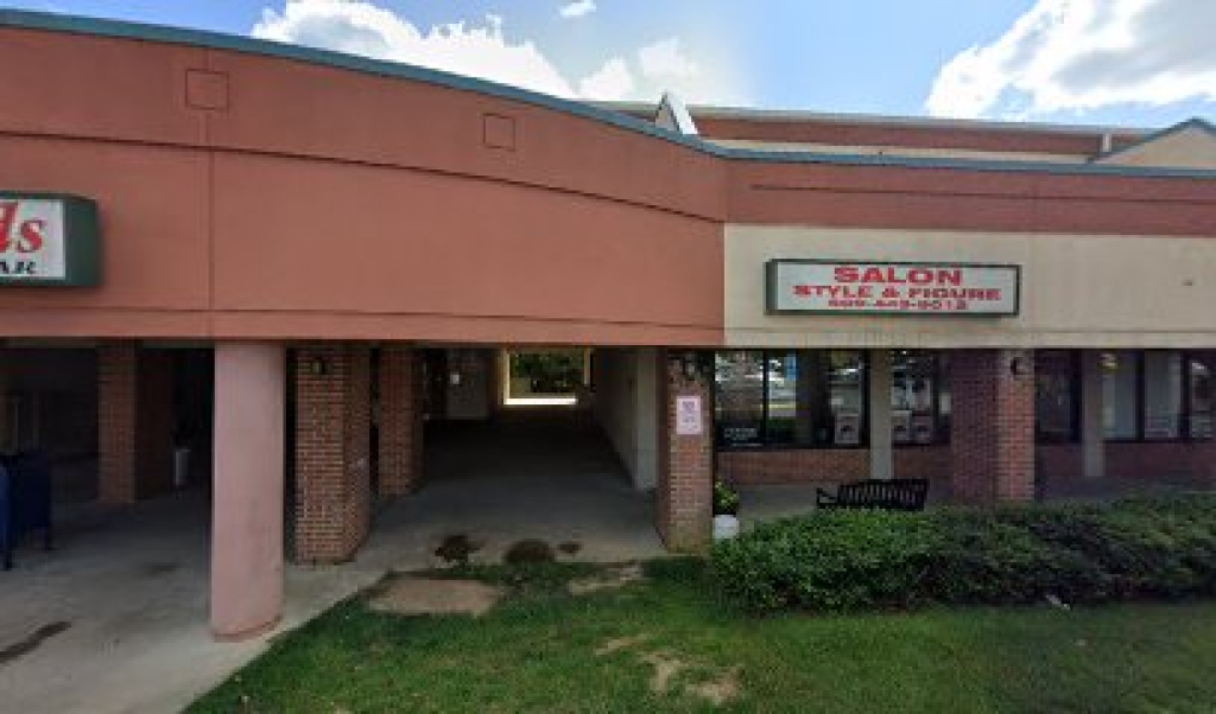Rising Sun spa photo 1