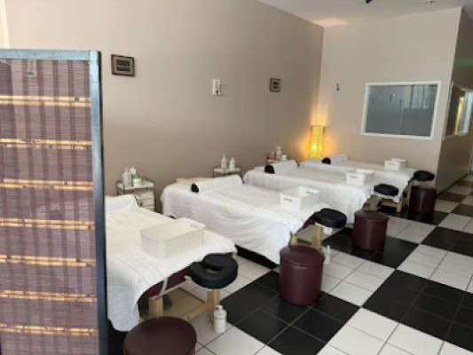 Hana Massage listing photo