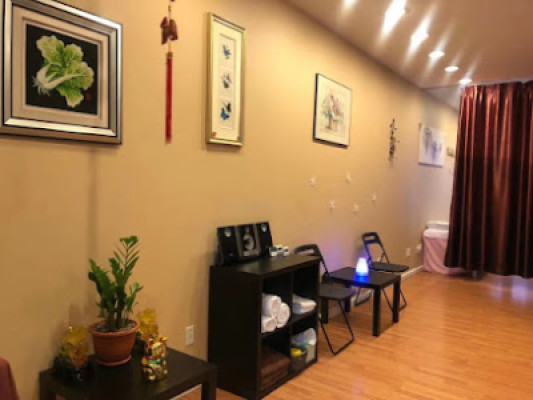 Happy feet massage 653 listing photo