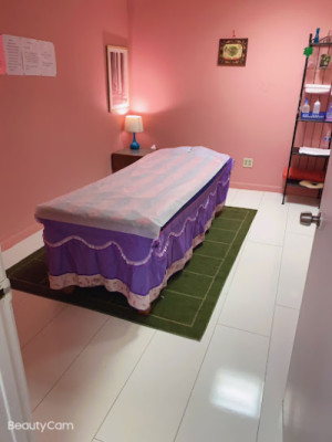 Lucky massage listing photo