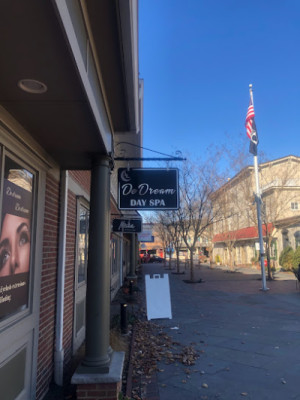 Diamond Spa listing photo