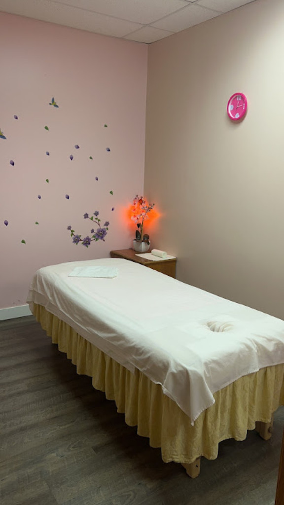 Sunny Massage photo 1