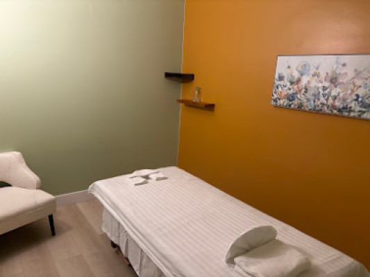 Family Massage listing photo