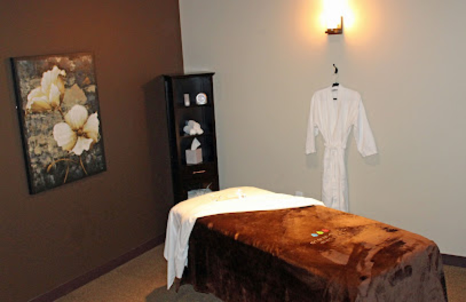 Phoenix Therapeutic Massage & Bodywork photo 1