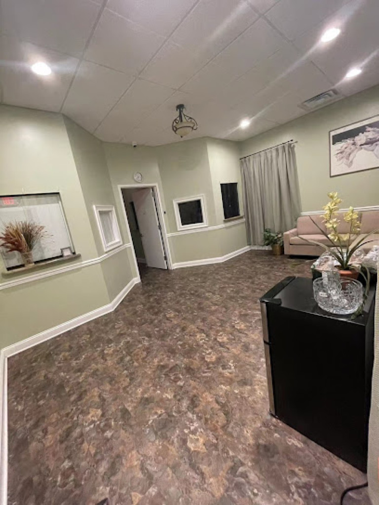 EZ Health Spa photo 1