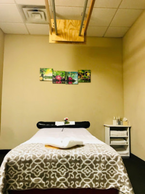Sunny Massage listing photo