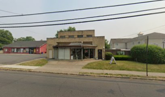 Central Ave Spa listing photo