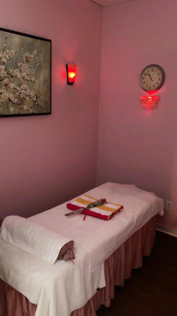 Lily Spa photo 1