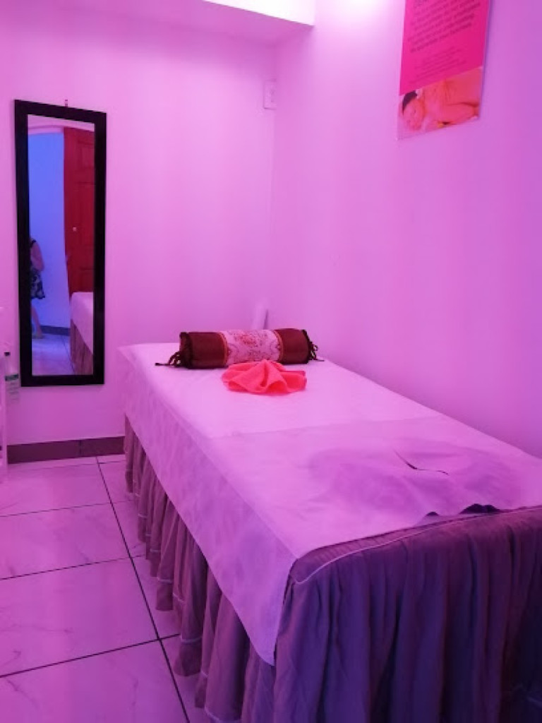 Asian Massage photo 1
