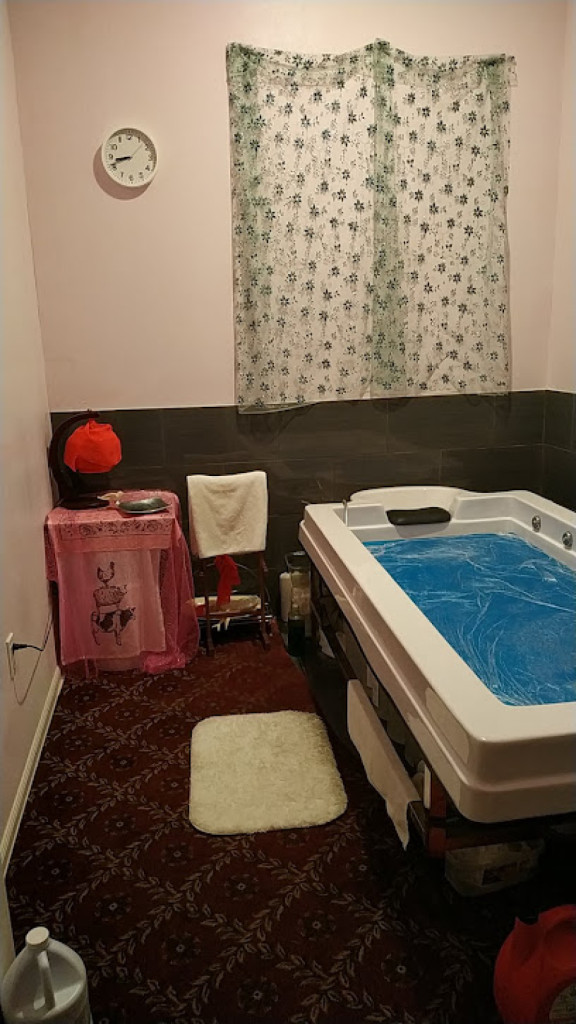 Mountain Spa & Massage photo 1