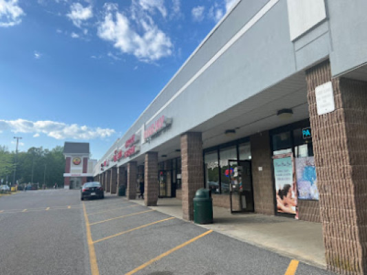 Moon Blue Spa listing photo
