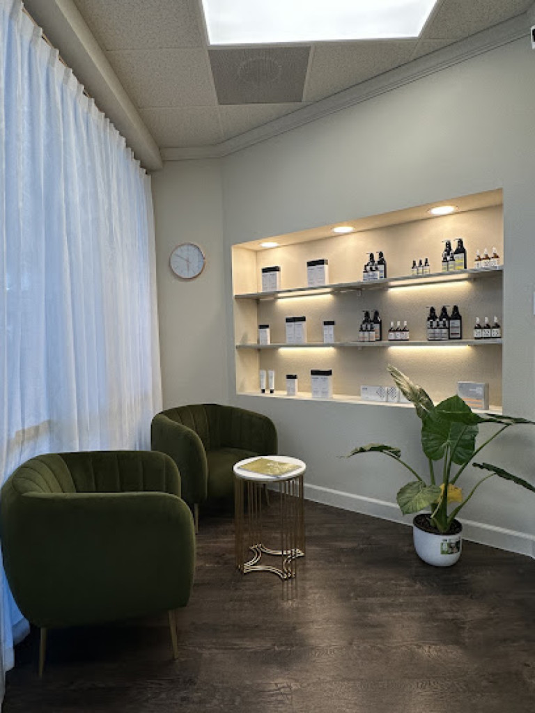 La Habra Spa photo 1