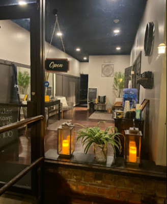 Blue Water Massage listing photo