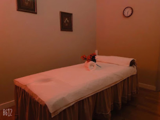 Casual Foot Spa listing photo