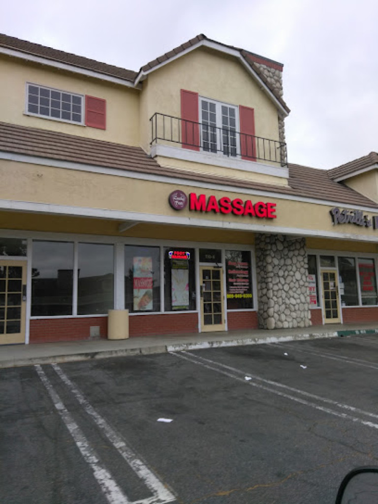 Lucky Feet Massage photo 1