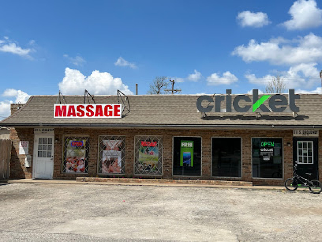 So Relax Massage photo 1