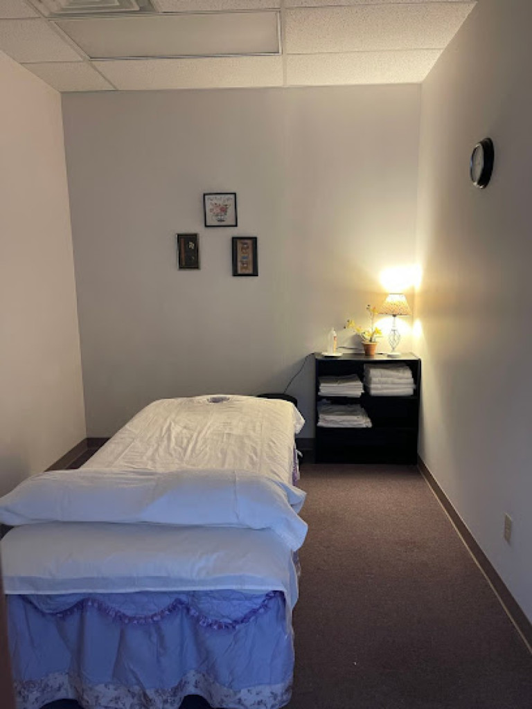 Massage Max photo 1