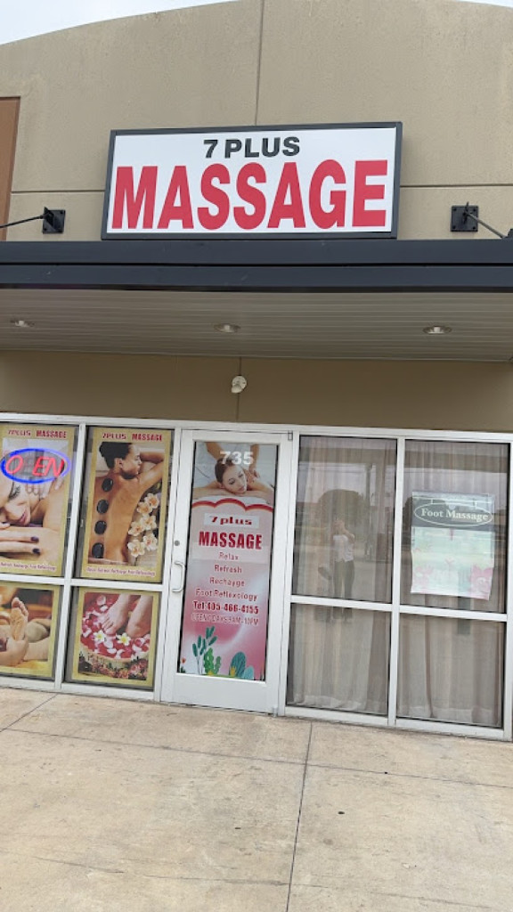 7 Plus Massage photo 1