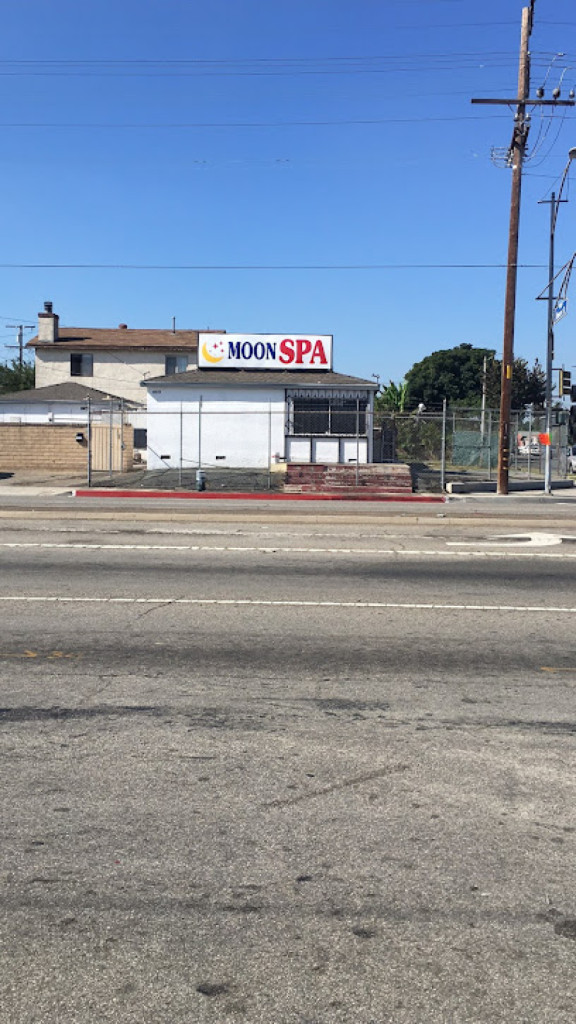 Moon Spa photo 1