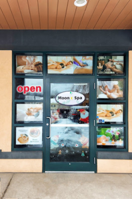 Moon Spa listing photo