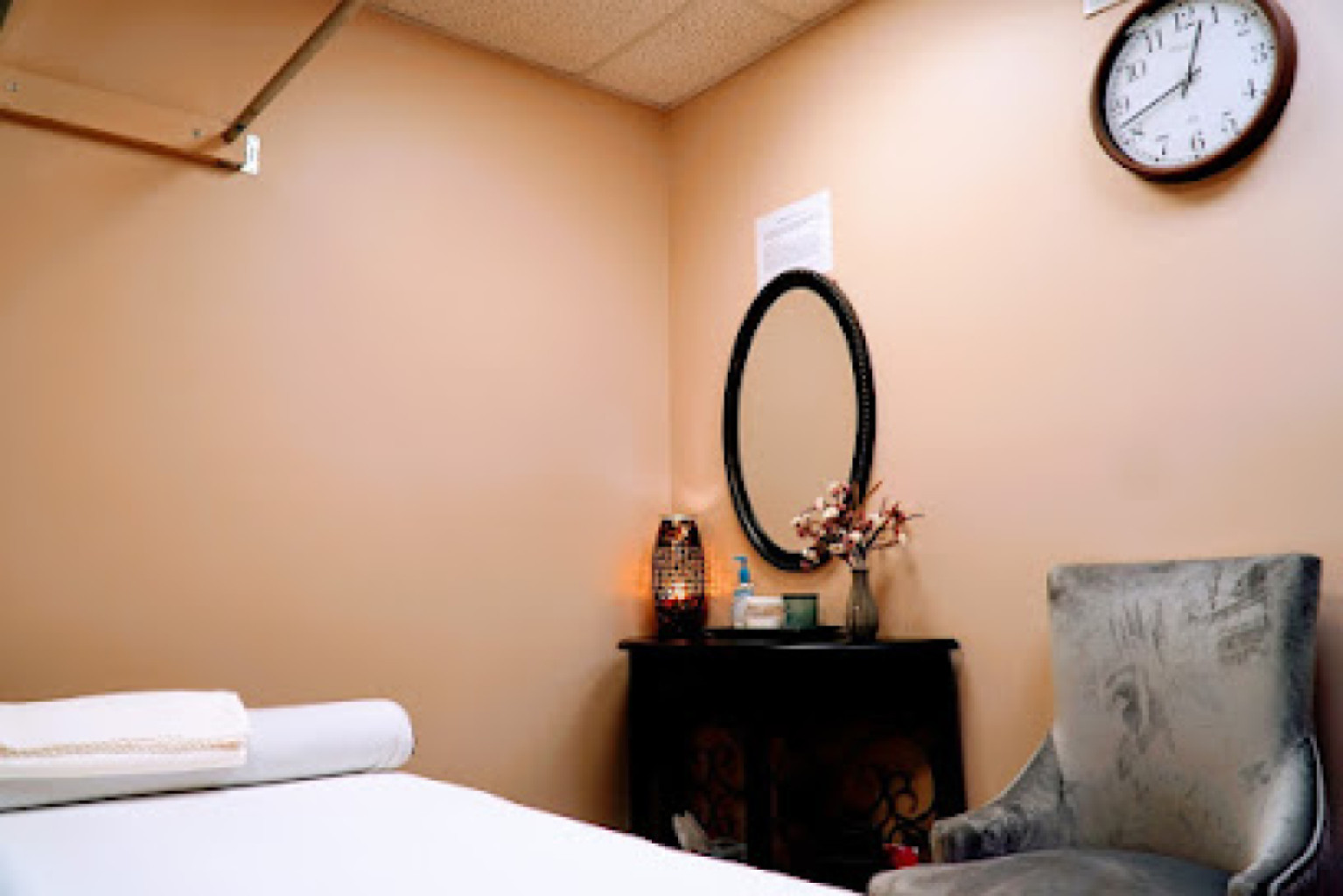 Acupressure Health Center photo 1