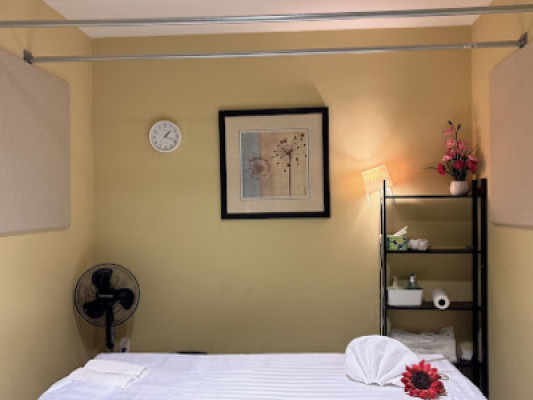 Lucky Foot Spa listing photo