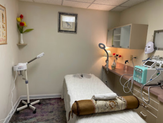 Asian Foot Reflexology listing photo