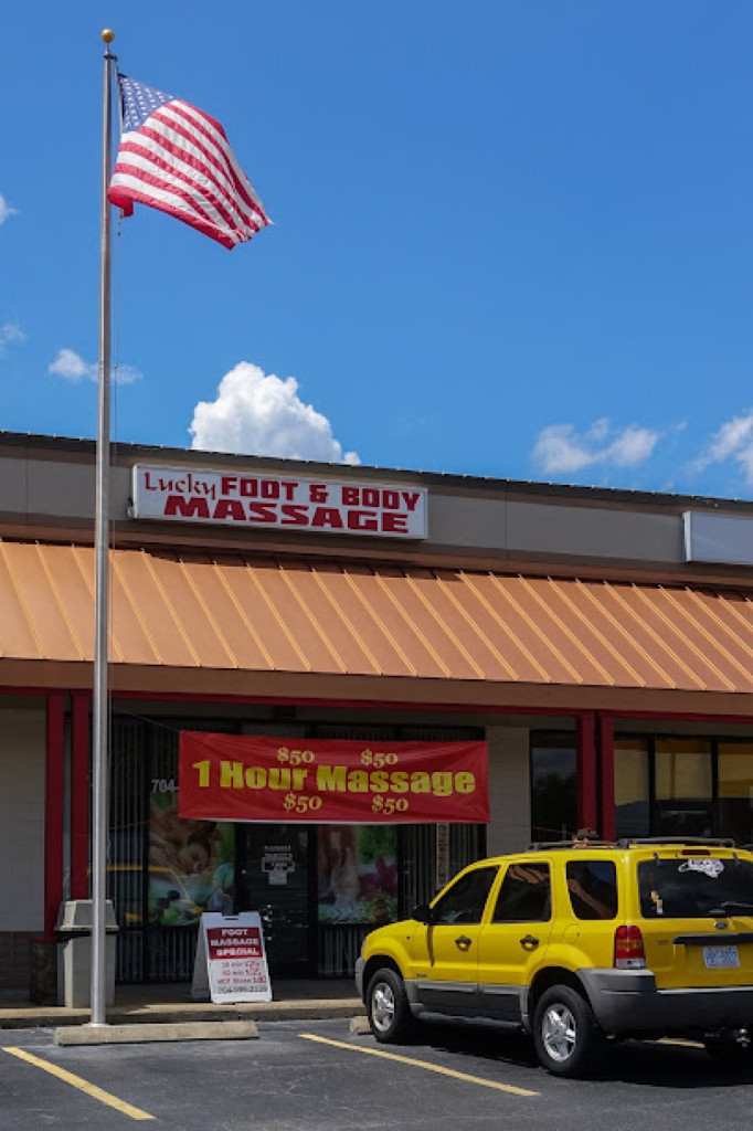 Lucky Foot & Body Massage photo 1