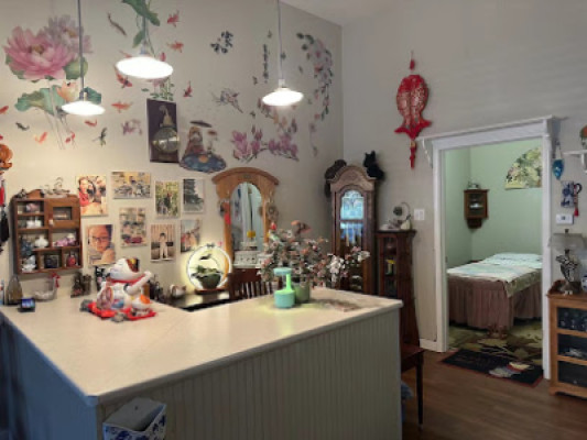 Lily Spa listing photo
