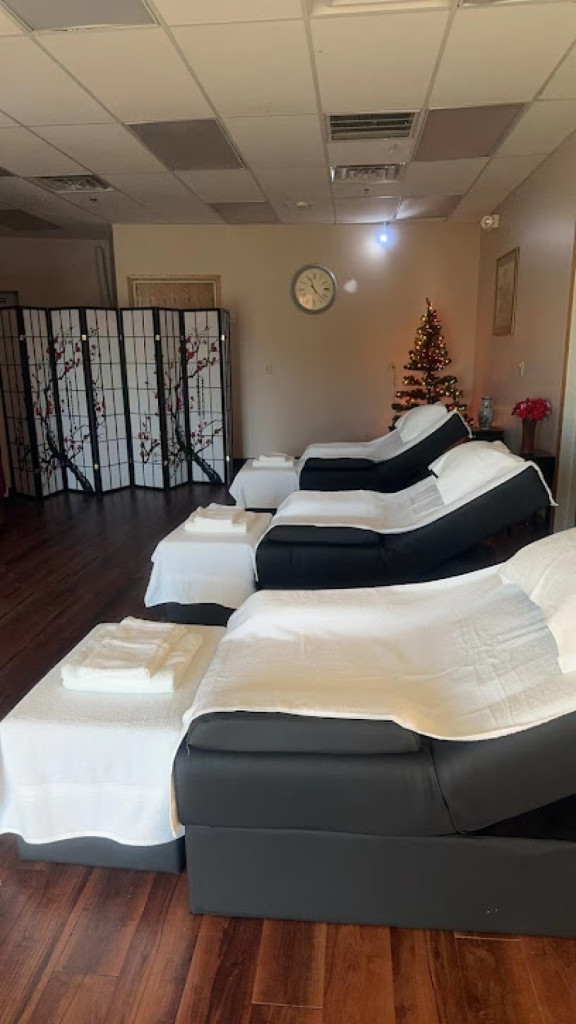 Hong Wellness Massage photo 1