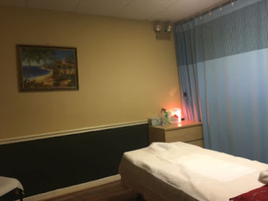 Sunshine Massage listing photo