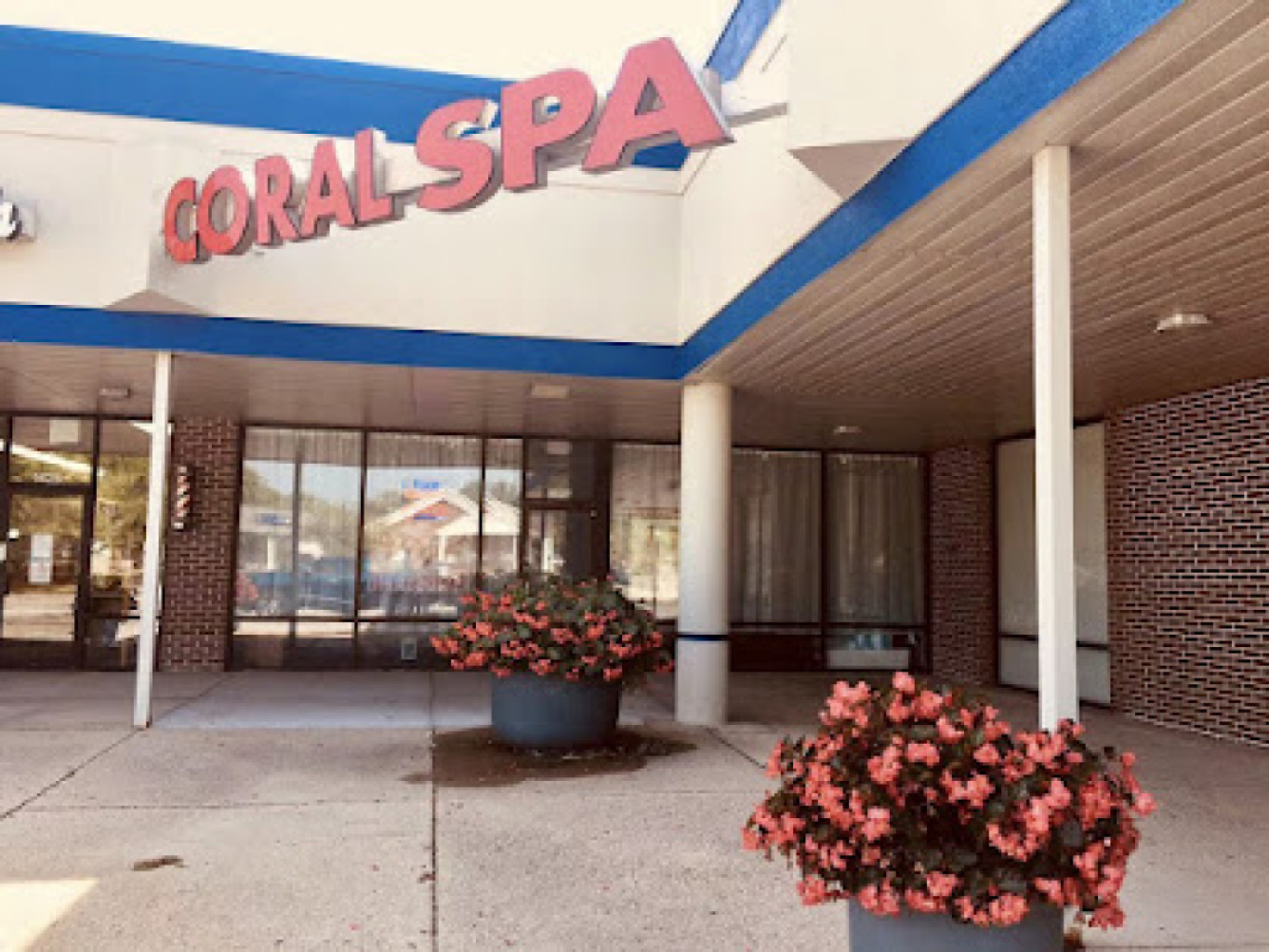 Coral spa photo 1