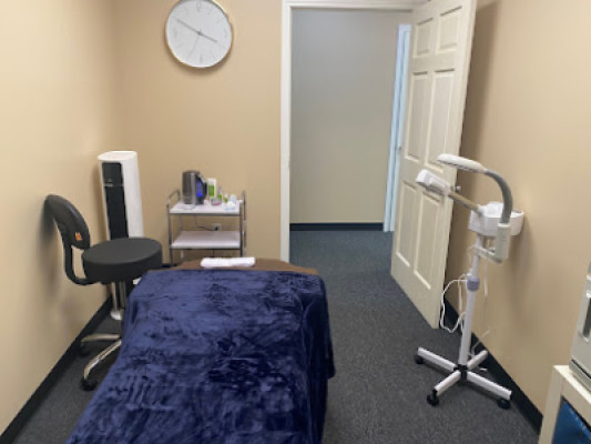 1014 Massage listing photo
