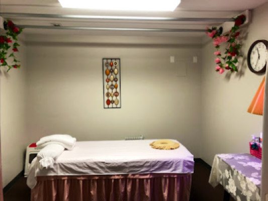 Asian Spa listing photo